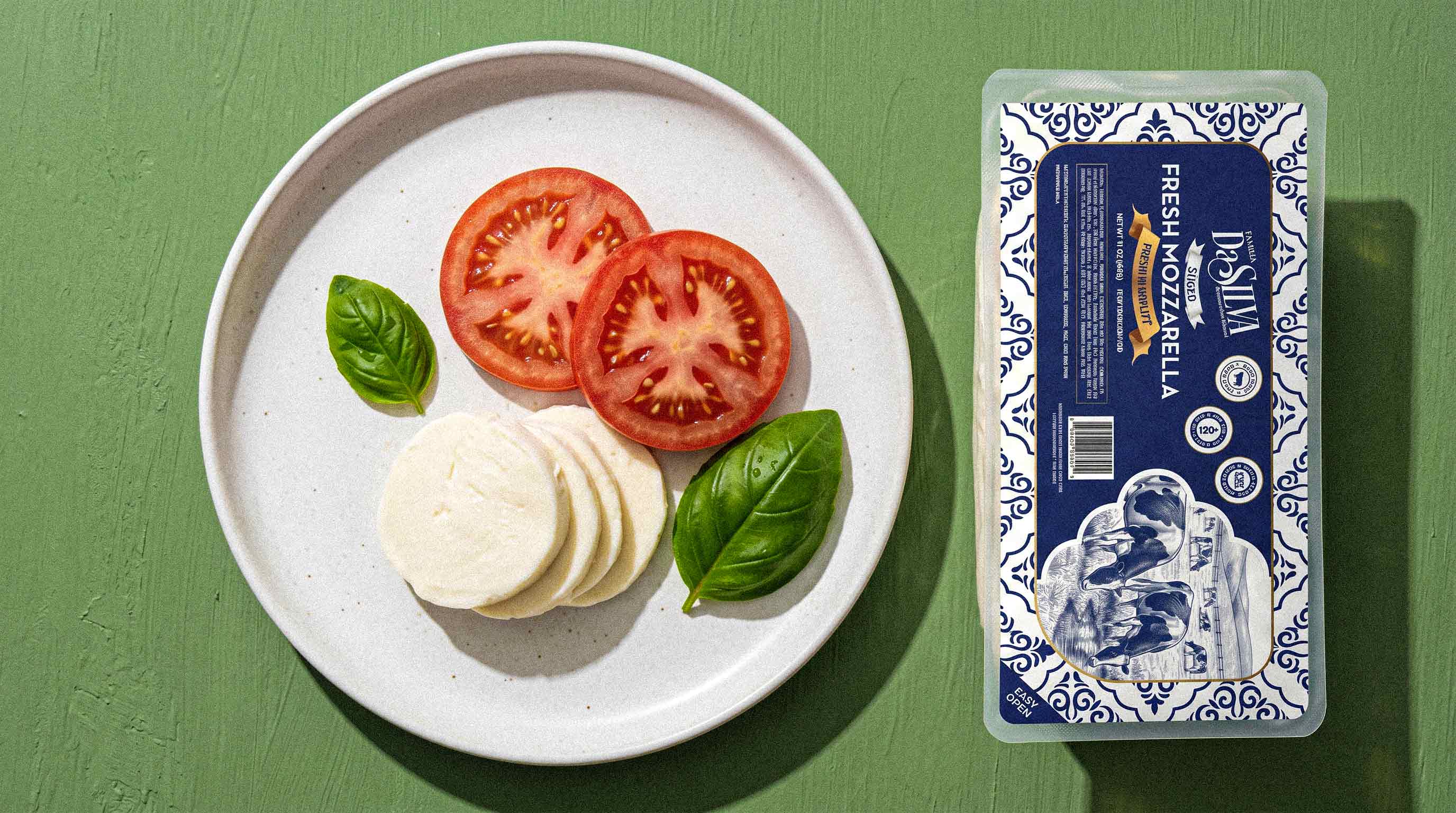 DaSilva Fresh Mozzarella with sliced tomatoes and basil
